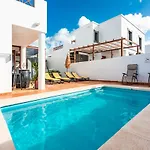 Casa Ernesto Willa *